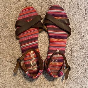 Toms strappy flats